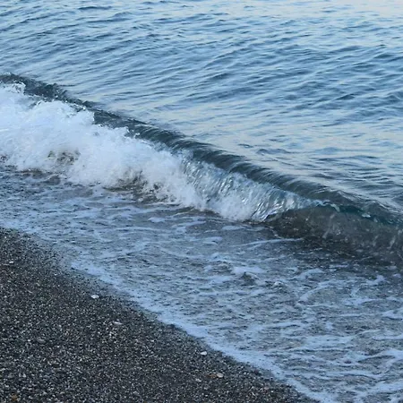 Appartamento I Puritani On The Beach Giardini Naxos Exterior photo